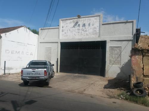 Galpon c/Miranda con Hernandez