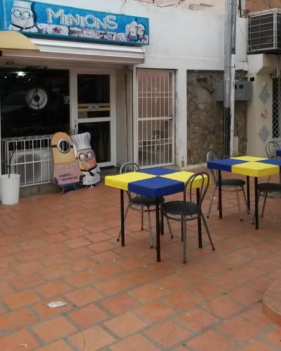 FONDO DE COMERCIO MINIONS