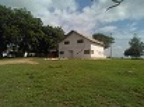 vendo o cambio casa mas carro por apto en pto ordaz