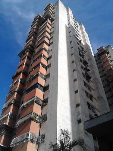 VENDO APARTAMENTO EN LA CANDELARIA CARACAS