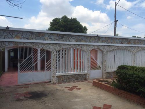 Casa Venta Maracaibo La Rotaria Zona Oeste 22SEP