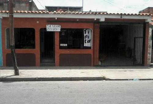 Oportunidad de Negocio casa en excelente zona comercial via principal de Bella Florida