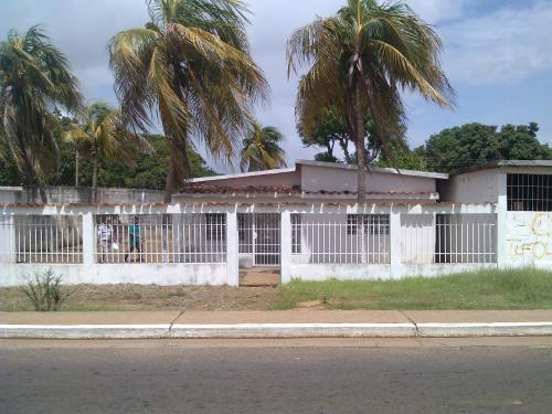 Se Vende Casa en la Avenida Gúzman Blanco de Soledad