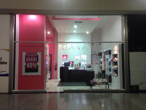 SuEspacio Bienes Raíces, C.A. En Venta , Local en Cabimas - Centro Comercial Costa Mall 