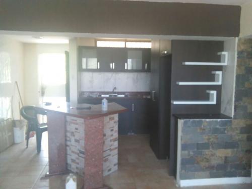 Vendo hermoso apartamento en unare OFERTA