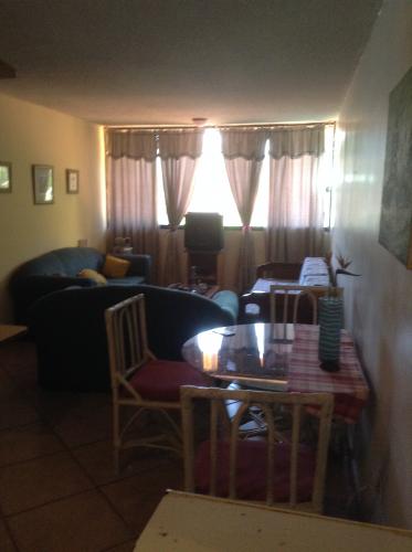 DOMUS REALTIES C.A VENDE  APTO EN TERRAZA DEL PUERTO. BARCELONA