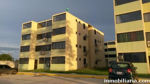 SE VENDE Apartamento en Valencia Los Guayos Urb. Paraparal Buenaventura (Carabobo 8.700.000 bolívares 