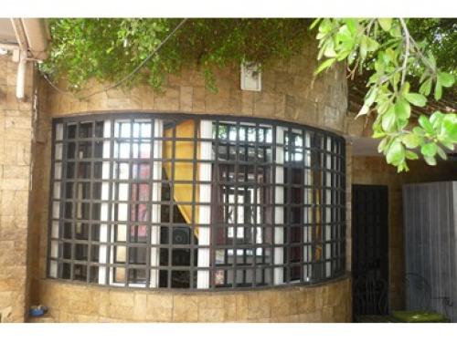 Venta Casa Urb. CUMBRES DE MARACAIBO