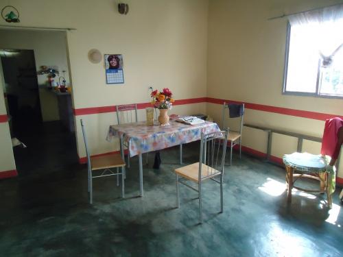 Casa En Los Teques La Macarena Sur Sector El Cristo