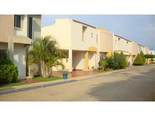 Townhouse en  Sector Milagro Norte