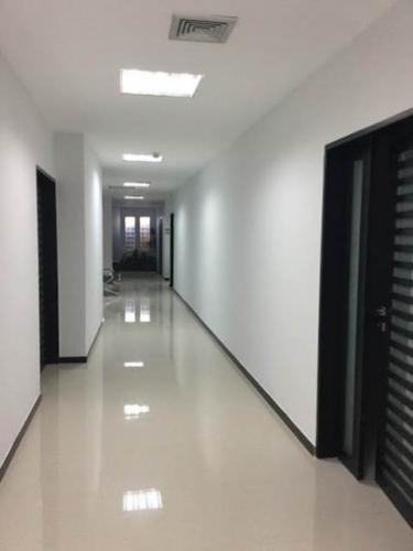 Alquiler 2 oficinas 43,50 mts2  cada una en av ppal. de Lecharía