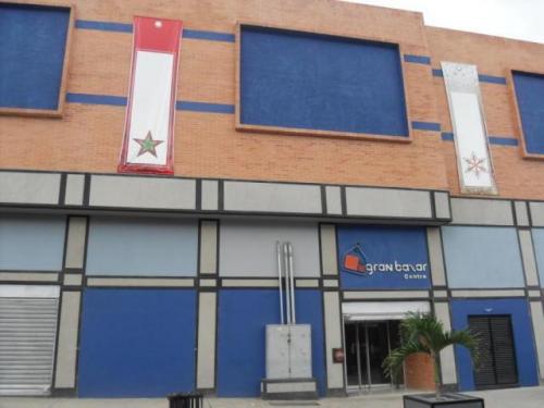 GRUPO INMOBILIARIO SOLIDO TECHO, VENDE MINI-LOCAL EN GRAN BAZAR CENTRO.