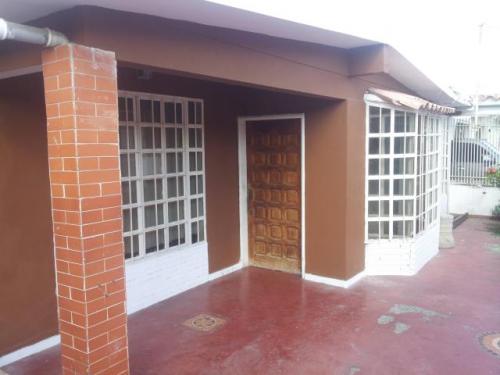 Amplia y muy cómoda casa en venta en Fundalara Este de Barquisimeto