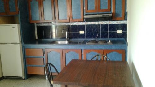 AP-A0003 INMOBILIARIA INSERVIPCON ALQUILA APARTAMENTO TIPO ESTUDIO