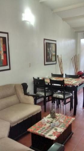 CASA EN VENTA EN PALO NEGRO ARAGUA