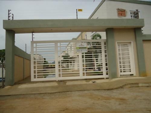 SuEspacio Bienes Raíces,C.A. En Venta, Town House en Cabimas - Sector Delicias Nuevas