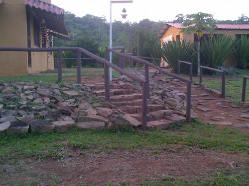 Vendo casa para proyecto de posada y campamento turistico