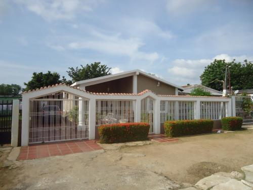 SuEspacio Bienes Raíces, C.A. En Venta, Casa en Cabimas - Av 34