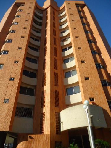 SuEspacio Bienes Raíces,C.A. En Venta, Apartamento en Maracibo - Av. El Milagro