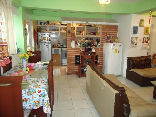 Vendo Casa En Ruiz Pineda Parroquia Caricuao.