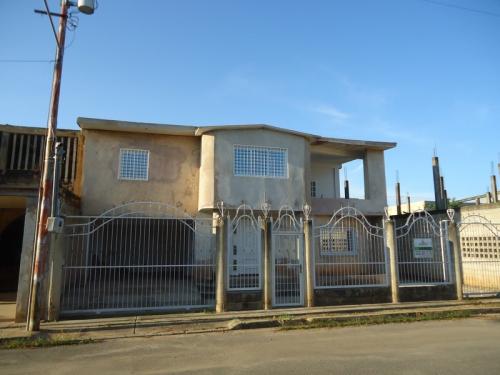 SuEspacio Bienes Raíces,C.A. En Venta, Town House en Ciudad Ojeda - Carretera K
