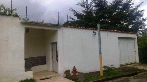 Hermosa Casa en Colinas de Guataparo!!!