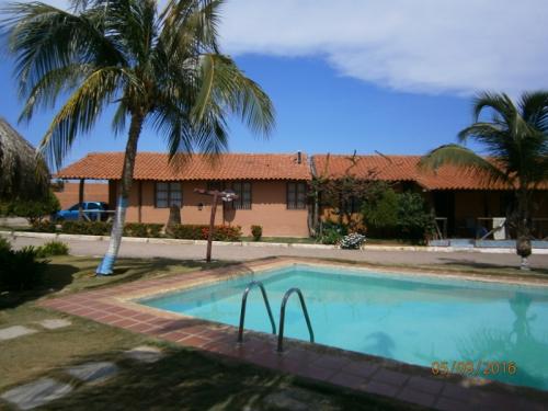 Hermosa Casa Caribeña en Conjunto Privado Equipada