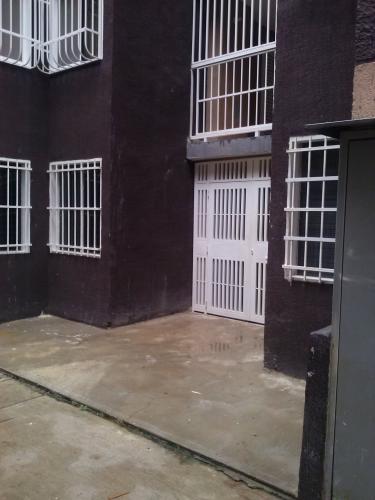 CONJUNTO RESIDENCIAL LAS TRINITARIAS, BELLO Y COMODO APARTAMENTO DE 2 HAB, 2 BAÑOS, VIGILANCIA PRIVADA,,,