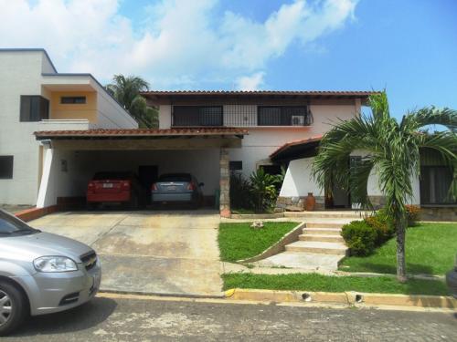 Bellísima Casa en Guataparo!