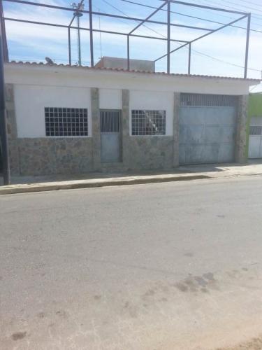 vendo casa en valencia