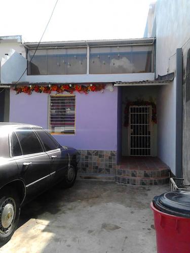se vende o alquila con opcion a compra con inicial en urb privada