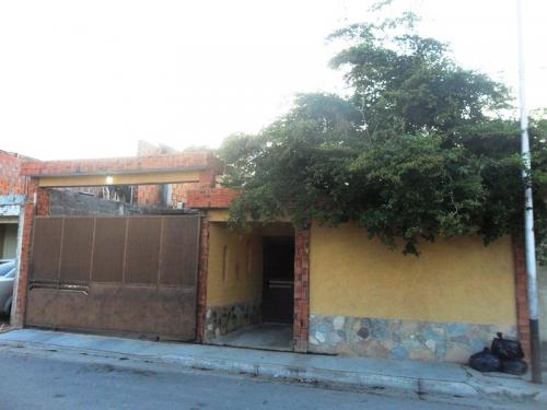 Excelente Casa en Los Tamarindos San Diego.