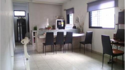 VENDO CÓMODA Y MODERNA BIENHECHURIA EN EL MUNICIPIO SAN DIEGO DEL ESTADO CARABO