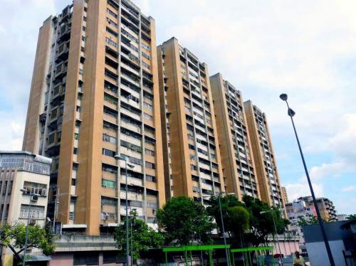 Vendo Apartamento Conjunto Residencial La Concordia, Santa Teresa - Caracas