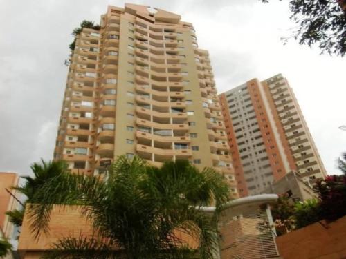 Hermoso Apartamento Totalmente Equipado en Las Chimeneas!