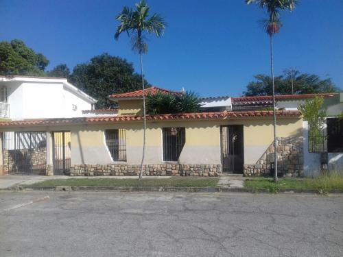 Bella Casa en Trigal Norte!!!