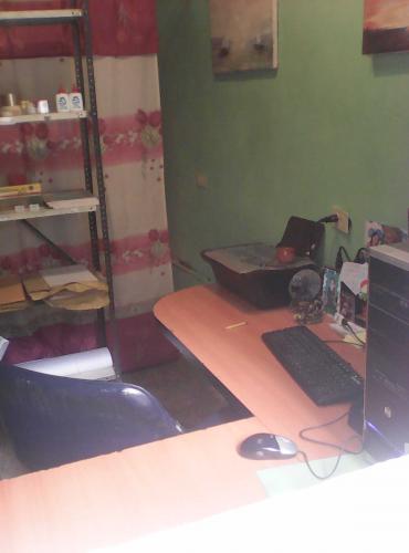 Vendo Local comercial con Agencia de Lotería Parley y Papelería en operaciones