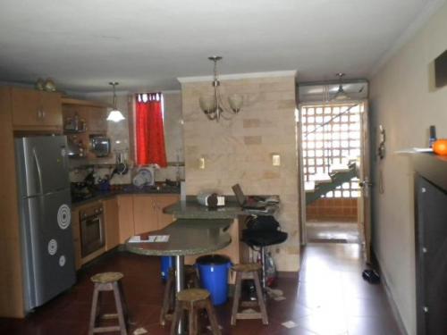 Apartamento en Los Tulipanes, San Diego, Carabobo código 17-1705