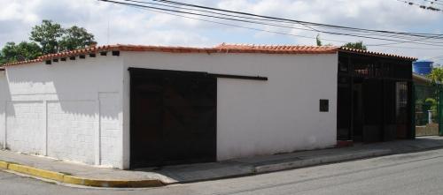 VENDO BELLA CASA URB CHUCHO BRICEÑO  CABUDARE