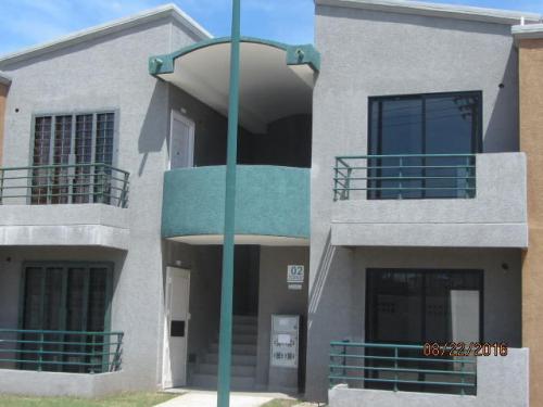 Apartamento en Paraparal, Los Guayos, Carabobo código 16-16492