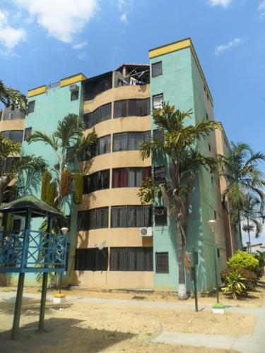 Bello Apartamento en Los Caobos!