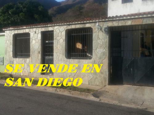 Se Vende Bella Casa en Lomas de la Esmeralda San Diego