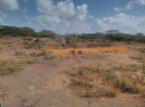 Vendo Terreno en la Urb La España Puerta Maraven