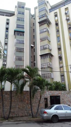 C&G Consultores ofrece en venta, Apartamento en San Isidro, Maracay-Aragua.