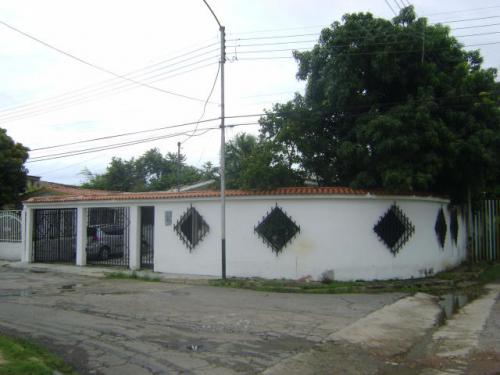 Casa en Venta Ciudad Alianza, Guacara, Carabobo código 16-15952
