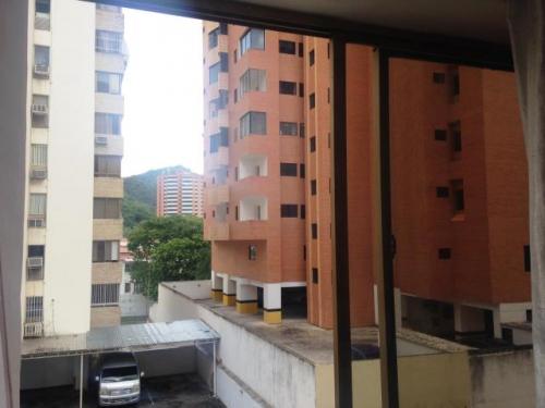 Apartamento en venta La Trigaleña, Valencia, Carabobo código 16-15068