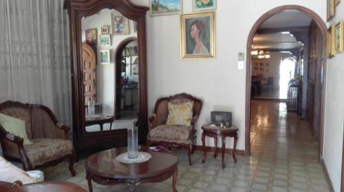 Casa en venta Trigal Norte, Valencia, Carabobo código 17-2929 