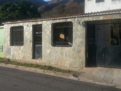 Se Vende Bella Casa en Lomas de la Esmeralda San Diego