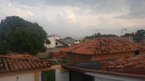 Casa en Construcción en Parque Valencia