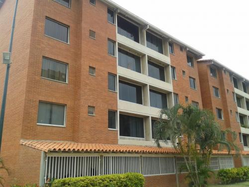 SE VENDE APARTAMENTO EN PUERTO LA CRUZ